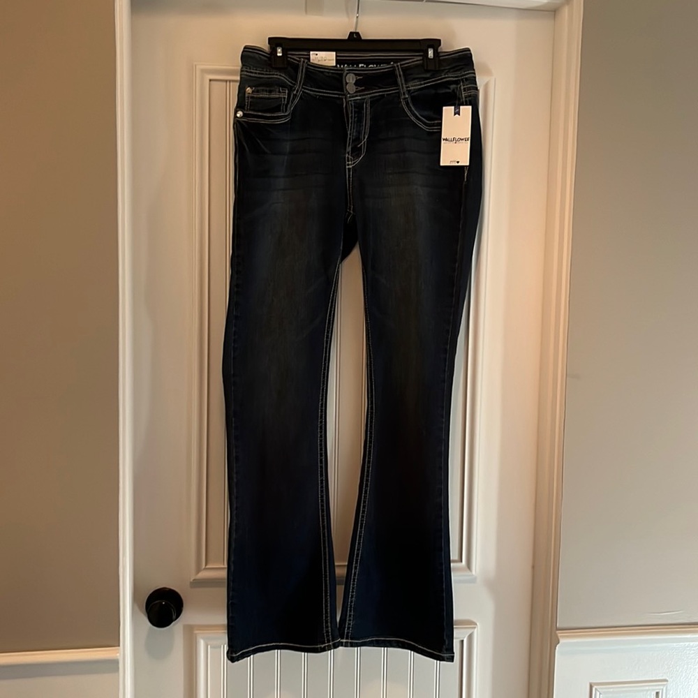 Ladies Wallflower denim jeans